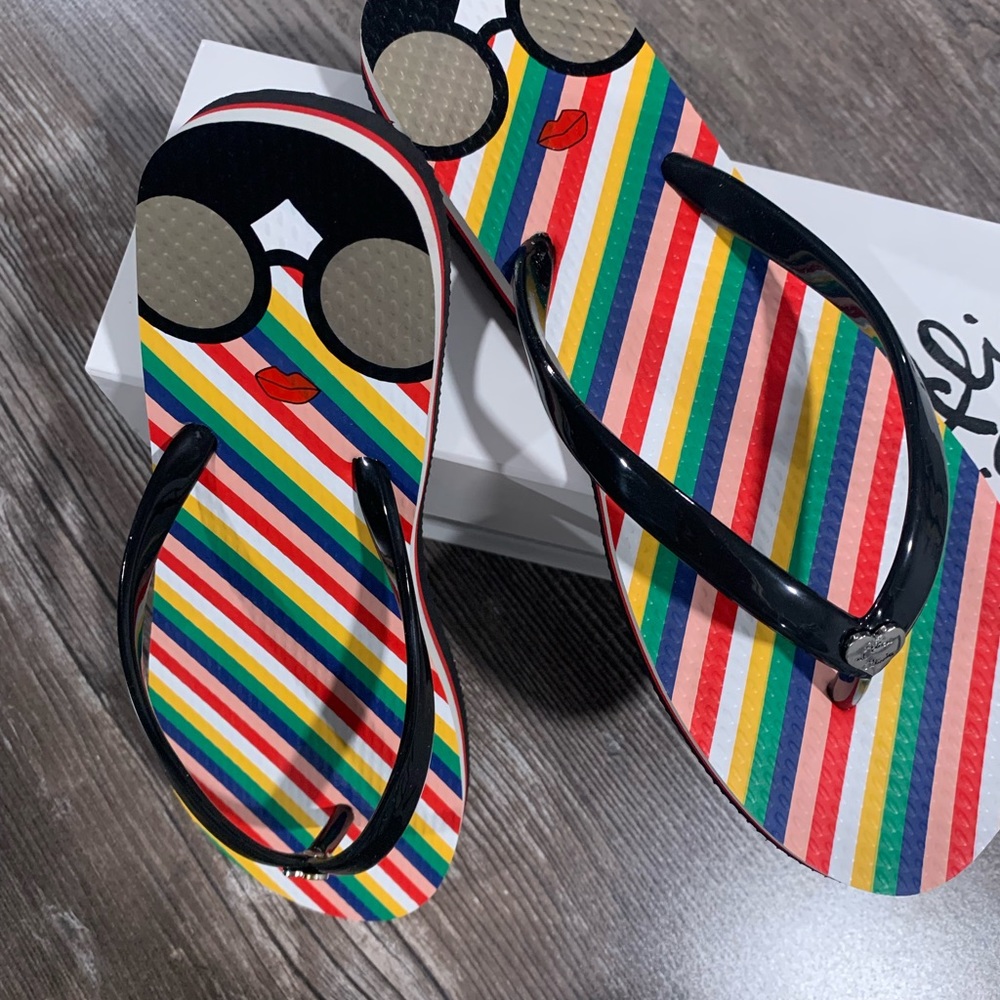 Alice and Olivia Face Striped Flip Flops NIB